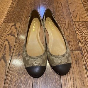 Coach flats